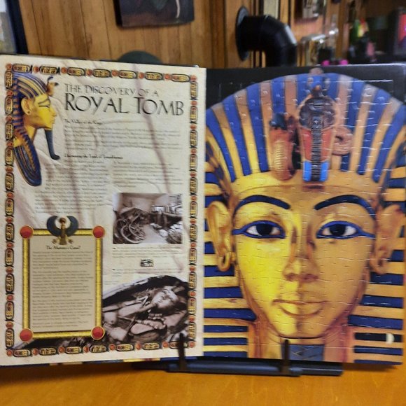 Hardcover Coffee-Table Book "Tutankhamun" with Four Jigsaw Puzzles - Picture 5 of 9